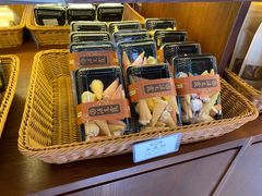 -汪玉霞(汉口里店)