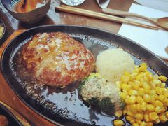 铃木肉饼-铃木食堂(帽儿胡同店)