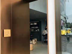 门面-HUG·拥抱咖啡(郑州宝龙广场店)