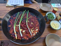 -周幺妹重庆老火锅(银泰城总店)