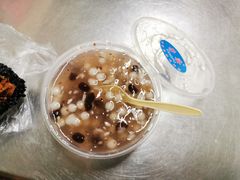 -芳婆糕团店(王府大街店)