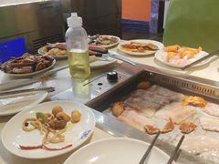 -爱客得牛排海鲜烤肉·火锅自助(春熙路黑金好店)