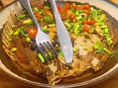 额河烤鱼-塔哈尔·新疆盛宴(城西银泰店)
