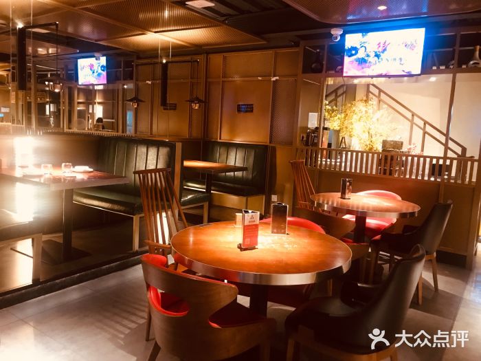 渔见·精品川菜·老坛酸菜鱼(大朗店)大堂图片