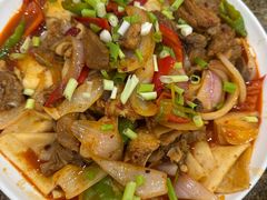 胡羊焖饼-老钟家烤羊排·敦伊阁清真餐厅胡羊焖饼