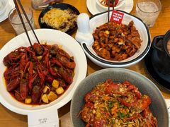 -莲餐厅·湖北菜·潜江小龙虾店(愚园路店)