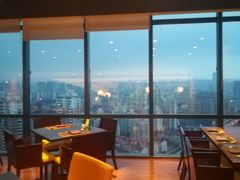 -龙之梦万丽酒店青餐厅
