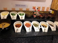 自助调料区-宽板凳老灶火锅(外馆斜街店)