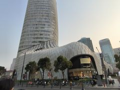 -上海尚嘉中心