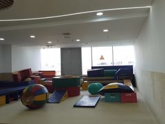 -爱威盛亲子俱乐部·纽约国际早托中心