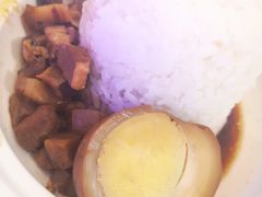 台湾卤肉饭-邓丽君音乐主题餐厅