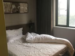 -锦江之星品尚(武汉协和医院取水楼地铁站店)