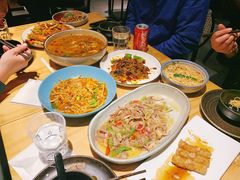 -十三式重庆江湖菜(金茂览秀城店)