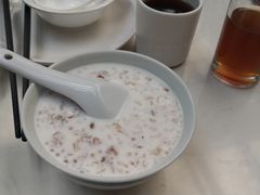 -肥仔文澳门猪骨煲(南京西路店)