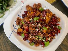 蒜香辣子鸡-神仙钵湘香土菜馆(光华路店)