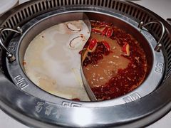 鸳鸯锅-蜀留香火锅(社会山店)