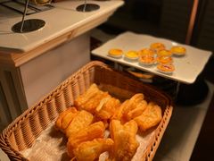 -深圳富苑皇冠假日套房酒店