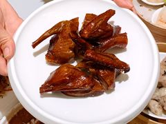 中山妙龄乳鸽-十二粤味·顺德菜·烧鹅点心(五四广场店)