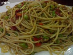 苦辣炒粉-红鼻子桂林米粉(金唐新光界店)