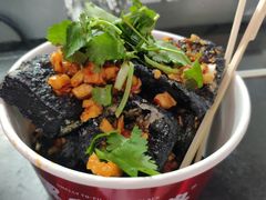 -黑色经典臭豆腐·湖南特产(坡子街店)