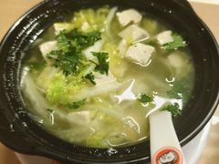 -闫家驴肉老店(华电一校店)