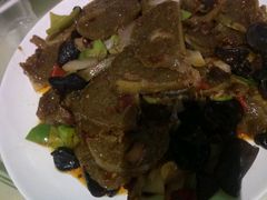 -鲁班喜悦酒店