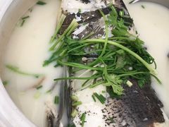 -天乐农家鱼头王(天目湖店)