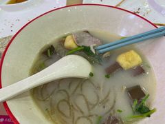 -小杨生煎(金山百联购物中心3楼店)