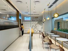 用餐区-喜茶(广州中山六路店)