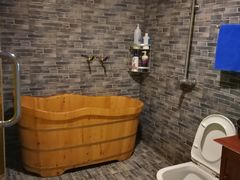 -东方亮足道(中国红街店)