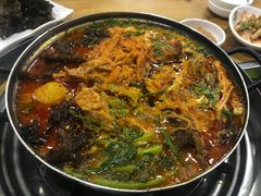 -喇喇排骨火锅·传统韩式脊骨汤(望京西园总店)