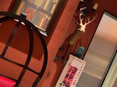 -泓炙颐凤鲜海鲜火锅料理(桐乡店)