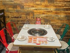 -哈尔滨烧烤·山河村铁锅炖(交大店)