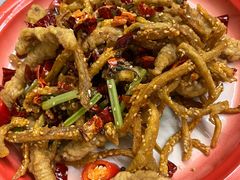 莲藕遇小鲜肉-小民大排档(马场角横路店)