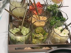 -红鼎豆捞·非遗鲍皇汤火锅(宝丰路店)