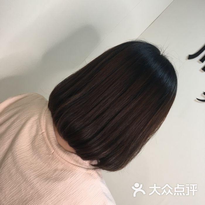 川本国际造型(珠江新城店)图片 - 第1张