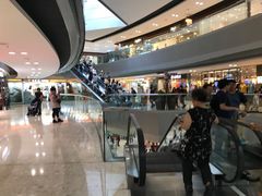-东荟城名店仓