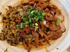 -佬钱湾仔(衣裳街店)