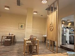-蟹家大院 · 独揽江景(滨江店)