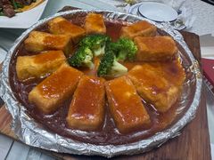 -东方之猪四更烤乳猪(金垦总店)