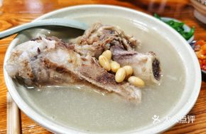 Soybean and Pork Shank Rice