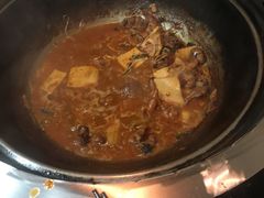 -三里屯土灶炖公鸡地锅鸡(江东店)