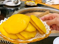 鳇鱼玉米饼-老刘生态大鱼坊铁锅炖鱼(赛马场店)