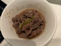 白胡椒浸鲜牛肉-五稻厨房粤西菜(新闻店)