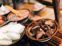 五香坨坨牛肉-吃皮火锅馆(苏宁店)