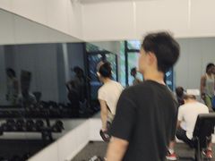 -乐刻运动健身(青山印象城店)