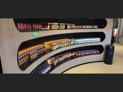 -涨巢·潮玩水疗局