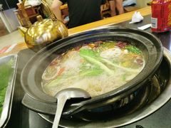 -金鼎雪山牦牛杂火锅(理县总店)