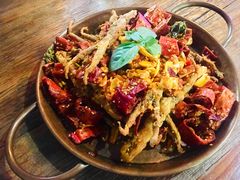 -SISTERS BAR RESTAURANT川意酒馆(嘉善老市H楼店)
