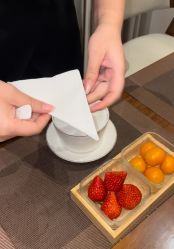 -禾颜社·精致美容